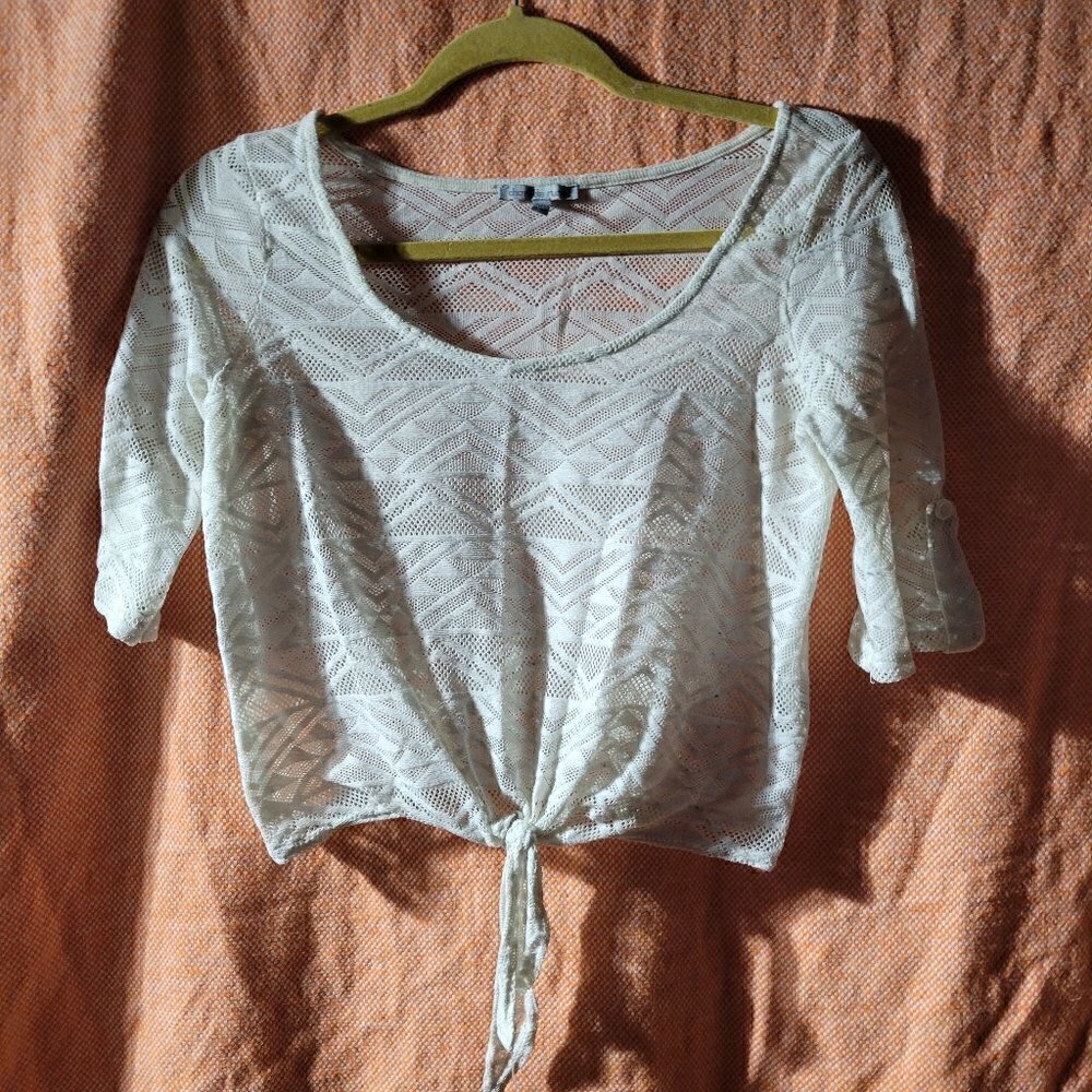 Charlotte Russe White Lace Like Crop Top With Aztec Like Design Size Medium
